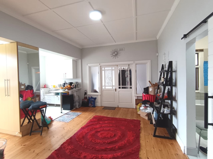 7 Bedroom Property for Sale in Walmer Eastern Cape